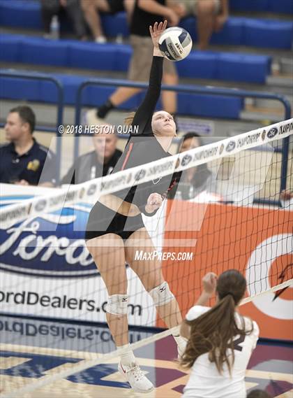 Thumbnail 3 in Laguna Beach vs. Village Christian (CIF-SS D3 Final) photogallery.