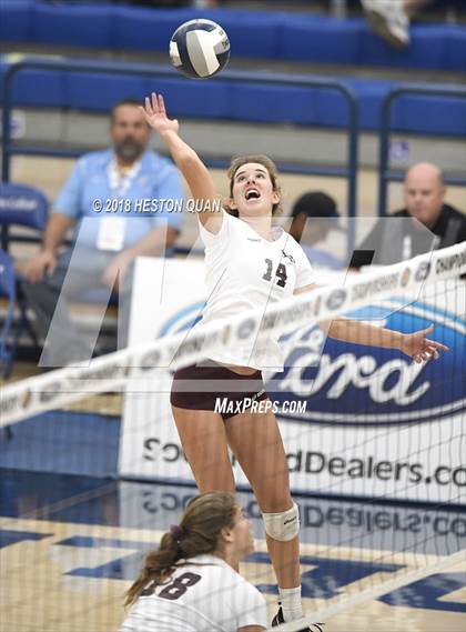 Thumbnail 3 in Laguna Beach vs. Village Christian (CIF-SS D3 Final) photogallery.