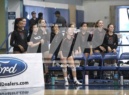 Thumbnail 3 in Laguna Beach vs. Village Christian (CIF-SS D3 Final) photogallery.