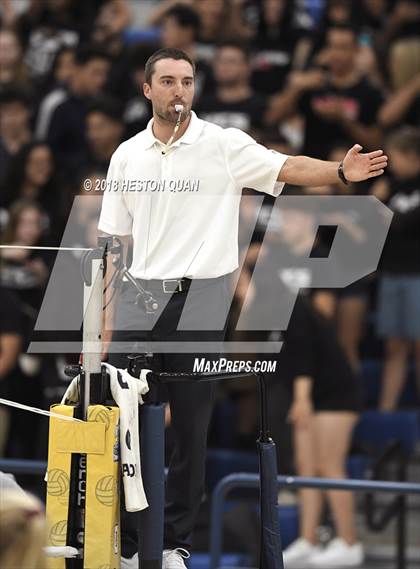 Thumbnail 1 in Laguna Beach vs. Village Christian (CIF-SS D3 Final) photogallery.