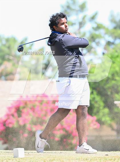 Thumbnail 1 in Metro Invitational Golf Tournament photogallery.