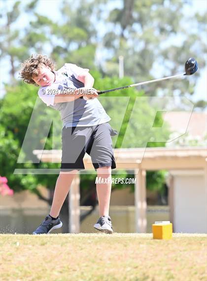 Thumbnail 3 in Metro Invitational Golf Tournament photogallery.