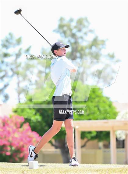 Thumbnail 3 in Metro Invitational Golf Tournament photogallery.