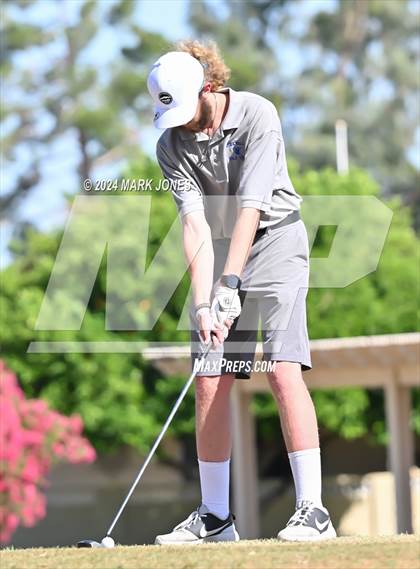 Thumbnail 3 in Metro Invitational Golf Tournament photogallery.