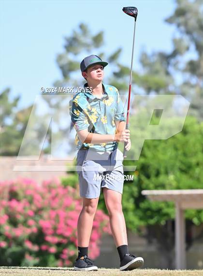Thumbnail 3 in Metro Invitational Golf Tournament photogallery.