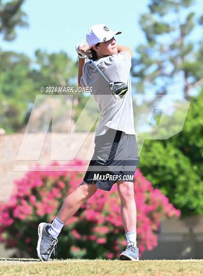 Thumbnail 3 in Metro Invitational Golf Tournament photogallery.
