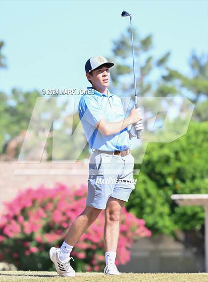 Thumbnail 2 in Metro Invitational Golf Tournament photogallery.
