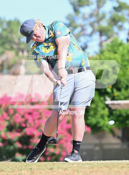 Thumbnail 2 in Metro Invitational Golf Tournament photogallery.