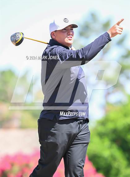 Thumbnail 3 in Metro Invitational Golf Tournament photogallery.