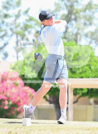 Thumbnail 3 in Metro Invitational Golf Tournament photogallery.
