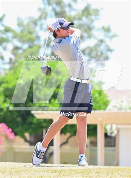 Thumbnail 2 in Metro Invitational Golf Tournament photogallery.