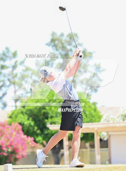 Thumbnail 3 in Metro Invitational Golf Tournament photogallery.