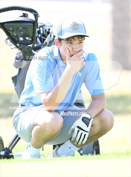 Thumbnail 3 in Metro Invitational Golf Tournament photogallery.