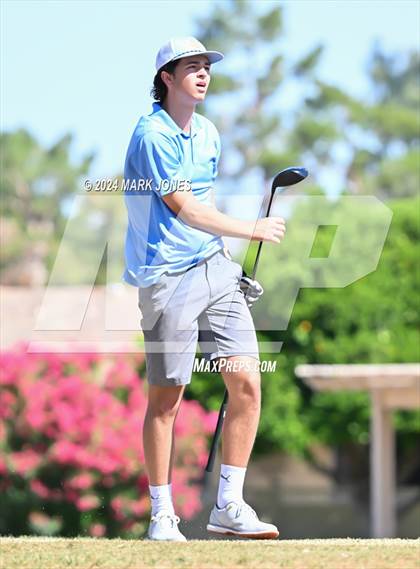 Thumbnail 2 in Metro Invitational Golf Tournament photogallery.