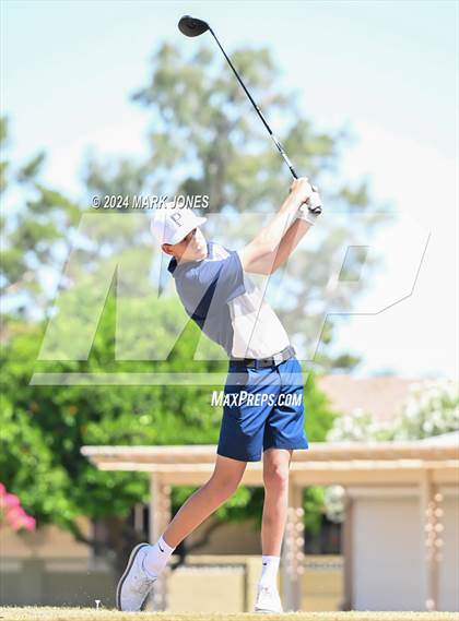 Thumbnail 2 in Metro Invitational Golf Tournament photogallery.