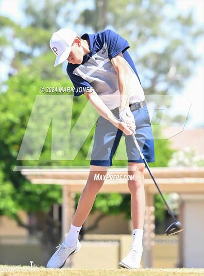 Thumbnail 3 in Metro Invitational Golf Tournament photogallery.