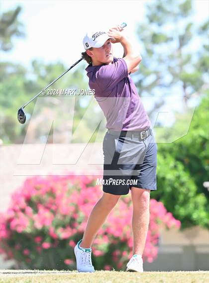 Thumbnail 2 in Metro Invitational Golf Tournament photogallery.