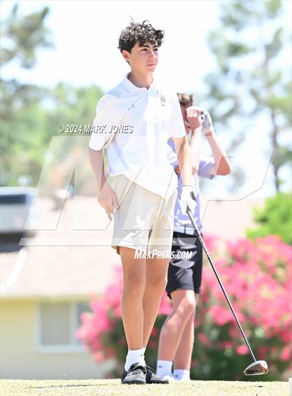 Thumbnail 3 in Metro Invitational Golf Tournament photogallery.