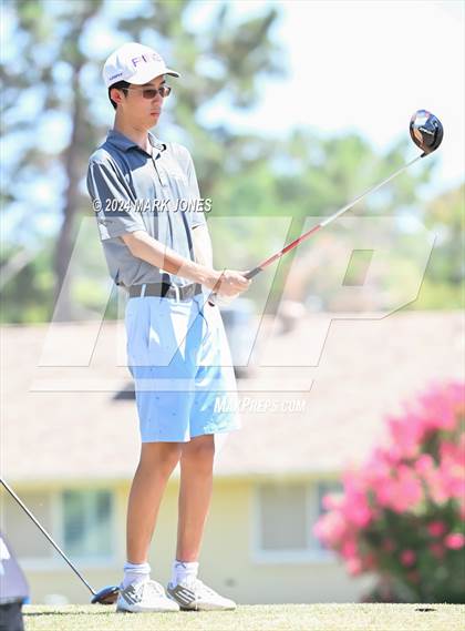 Thumbnail 3 in Metro Invitational Golf Tournament photogallery.