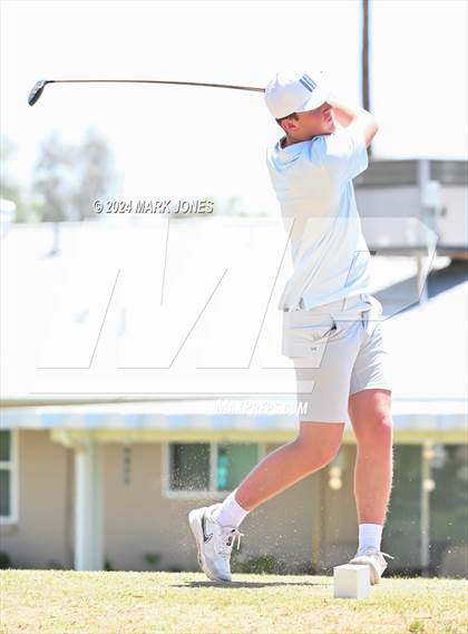 Thumbnail 2 in Metro Invitational Golf Tournament photogallery.