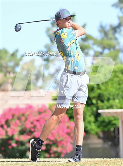 Thumbnail 3 in Metro Invitational Golf Tournament photogallery.