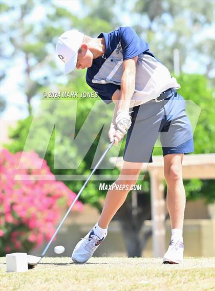 Thumbnail 2 in Metro Invitational Golf Tournament photogallery.