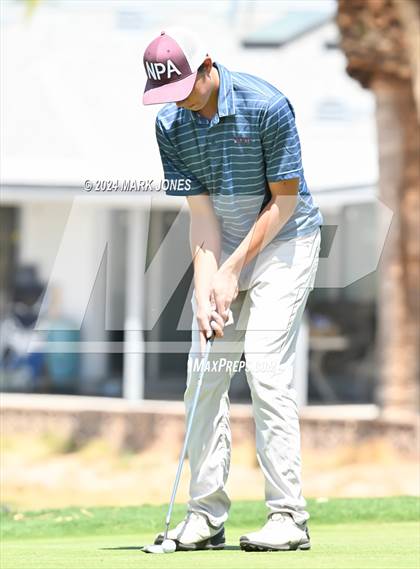 Thumbnail 2 in Metro Invitational Golf Tournament photogallery.