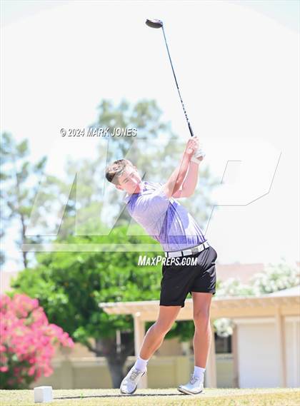 Thumbnail 2 in Metro Invitational Golf Tournament photogallery.