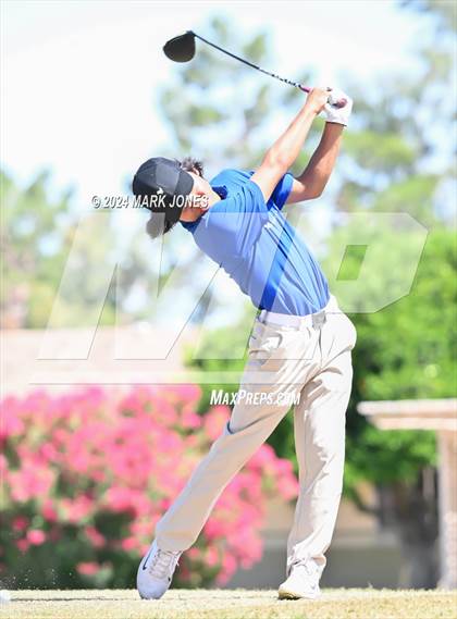 Thumbnail 2 in Metro Invitational Golf Tournament photogallery.