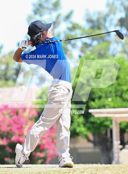 Thumbnail 2 in Metro Invitational Golf Tournament photogallery.