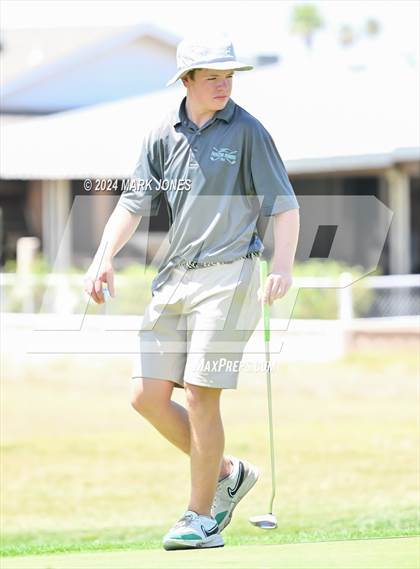 Thumbnail 3 in Metro Invitational Golf Tournament photogallery.