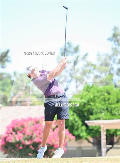 Thumbnail 3 in Metro Invitational Golf Tournament photogallery.
