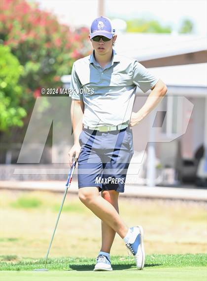 Thumbnail 2 in Metro Invitational Golf Tournament photogallery.