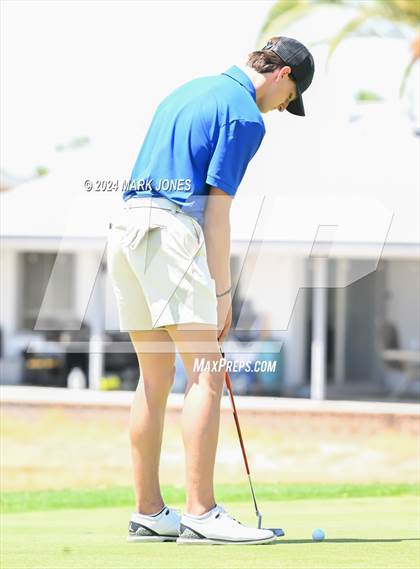 Thumbnail 2 in Metro Invitational Golf Tournament photogallery.