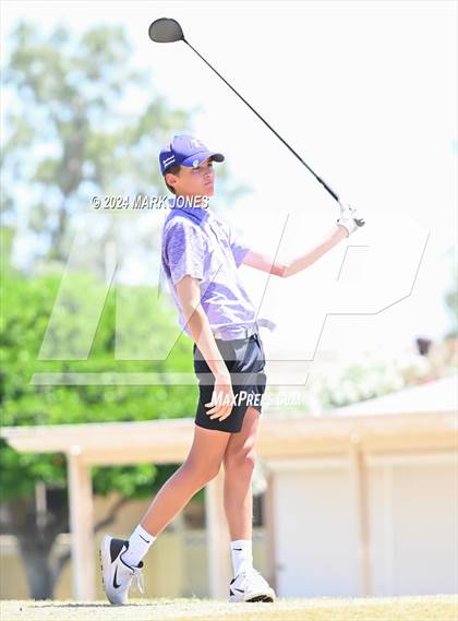 Thumbnail 3 in Metro Invitational Golf Tournament photogallery.