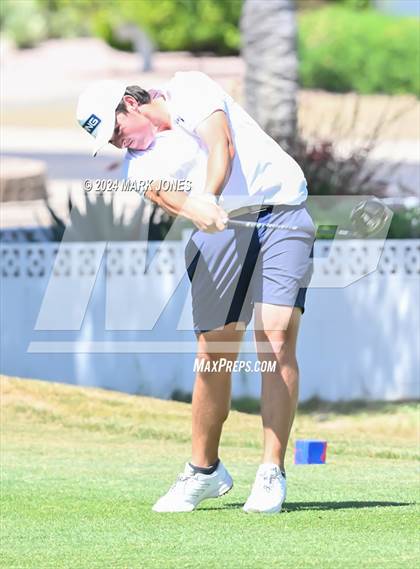 Thumbnail 3 in Metro Invitational Golf Tournament photogallery.