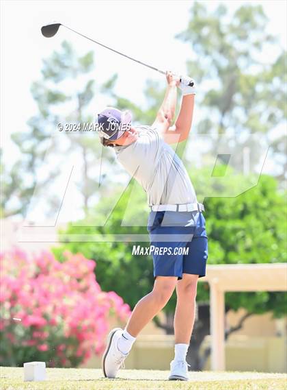 Thumbnail 3 in Metro Invitational Golf Tournament photogallery.