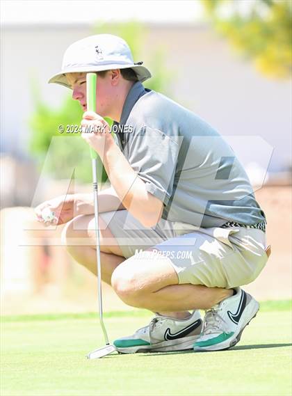 Thumbnail 2 in Metro Invitational Golf Tournament photogallery.