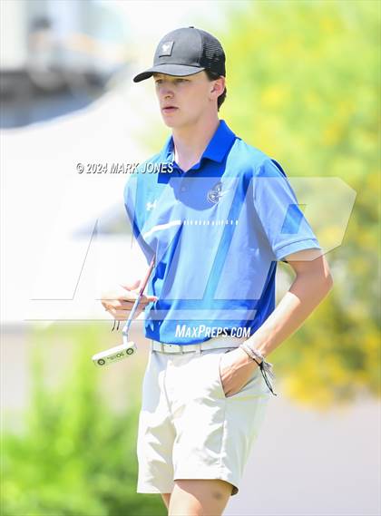Thumbnail 2 in Metro Invitational Golf Tournament photogallery.