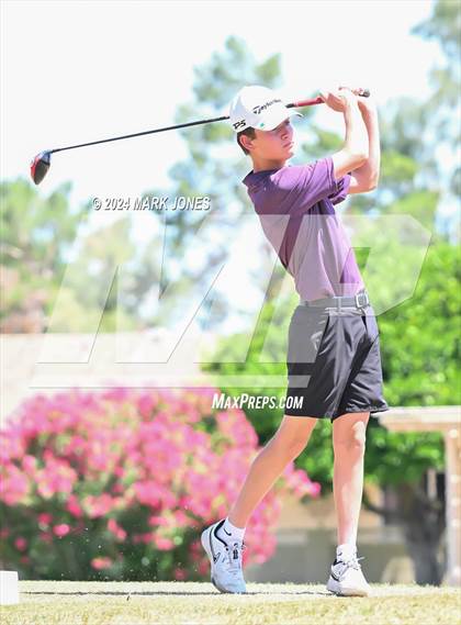 Thumbnail 2 in Metro Invitational Golf Tournament photogallery.