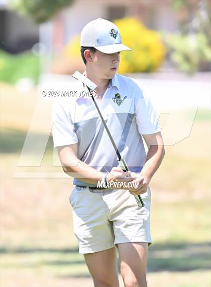Thumbnail 2 in Metro Invitational Golf Tournament photogallery.