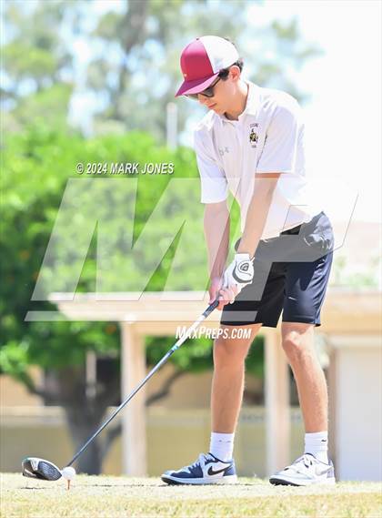 Thumbnail 2 in Metro Invitational Golf Tournament photogallery.