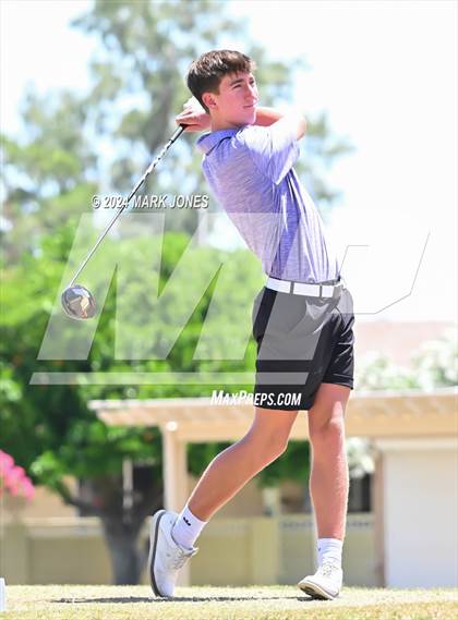 Thumbnail 2 in Metro Invitational Golf Tournament photogallery.