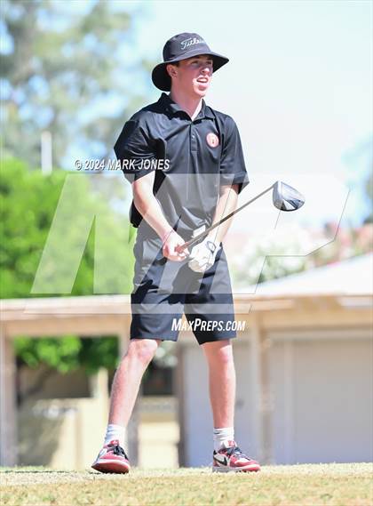 Thumbnail 3 in Metro Invitational Golf Tournament photogallery.