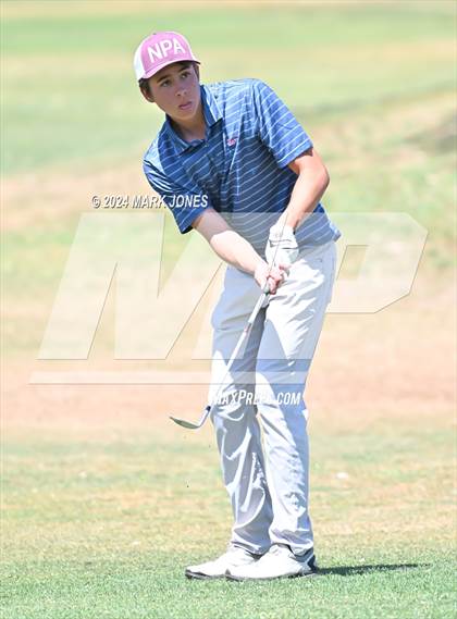 Thumbnail 3 in Metro Invitational Golf Tournament photogallery.