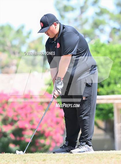 Thumbnail 2 in Metro Invitational Golf Tournament photogallery.
