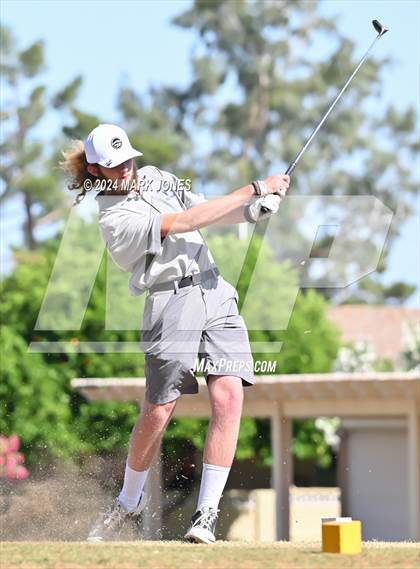 Thumbnail 3 in Metro Invitational Golf Tournament photogallery.