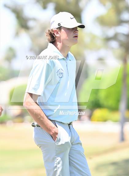 Thumbnail 3 in Metro Invitational Golf Tournament photogallery.