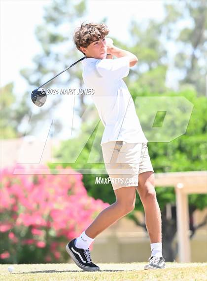 Thumbnail 1 in Metro Invitational Golf Tournament photogallery.