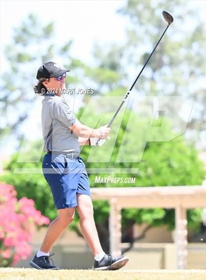 Thumbnail 2 in Metro Invitational Golf Tournament photogallery.